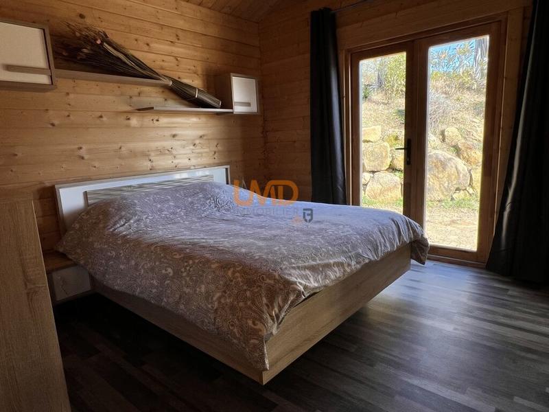 Maison de bois - 75 m² - 3 pièces