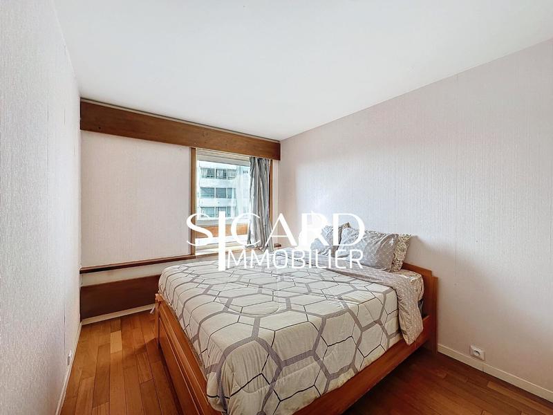 Appartement - 95 m² - 4 pièces