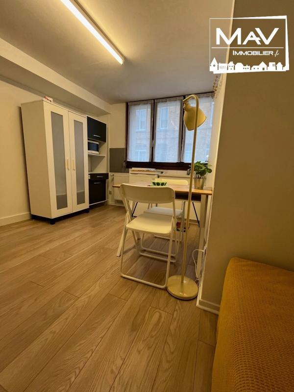 Studio - 15 m² - 1 pièce