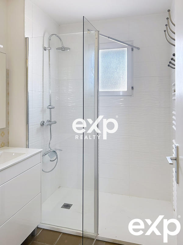 Maison - 87 m² - 5 pièces