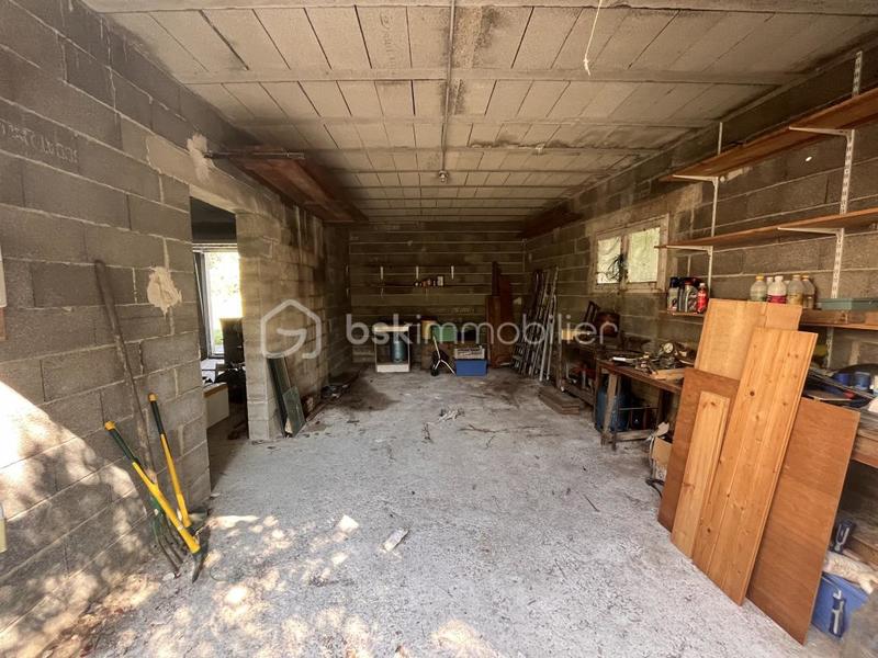 Maison - 216 m² - 8 pièces