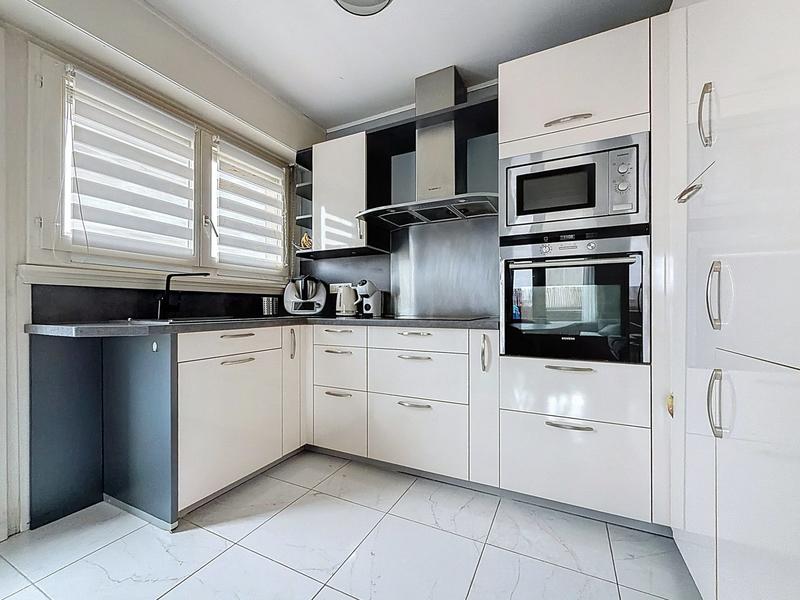 Appartement - 65 m² - 3 pièces