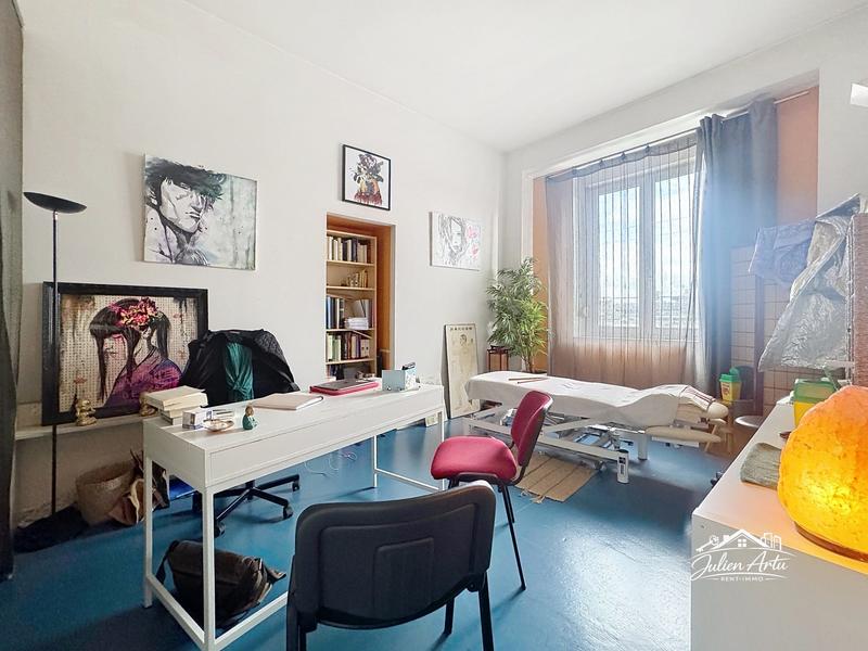 Local d'activités - 58 m² - 5 pièces