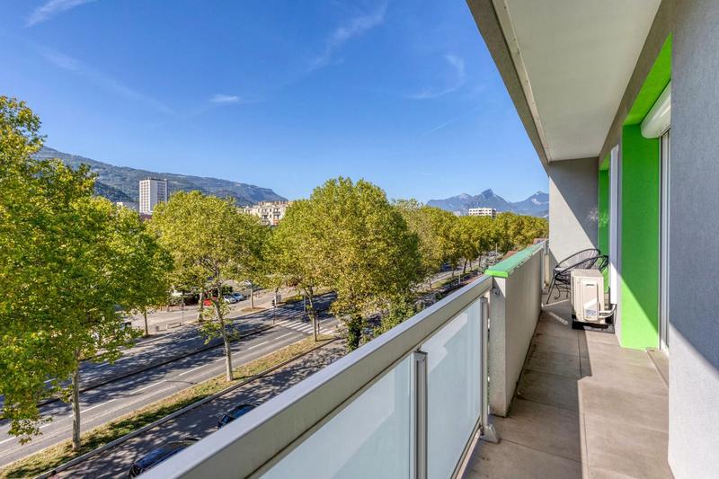 Appartement - 71 m² - 4 pièces