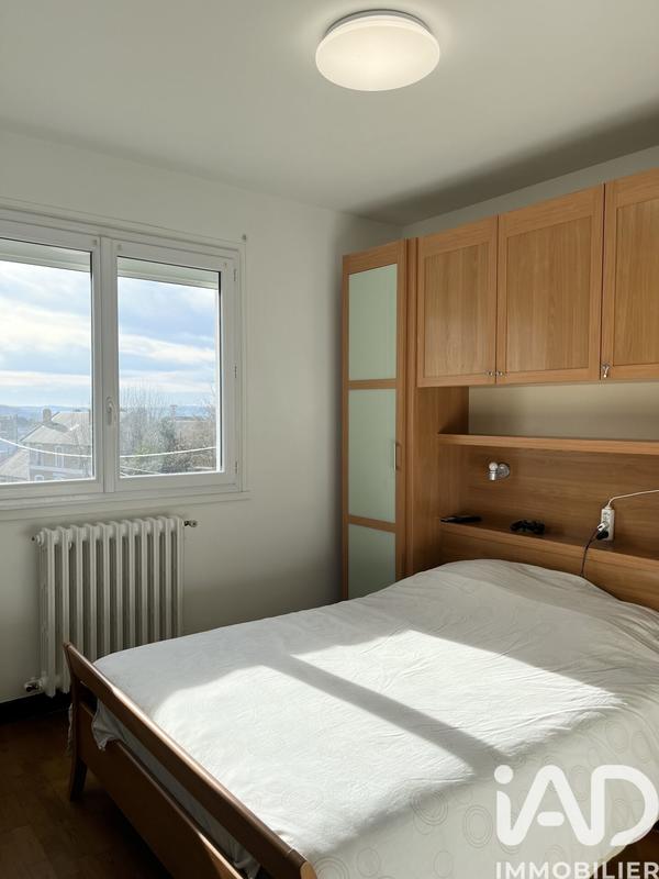 Maison - 121 m² - 6 pièces