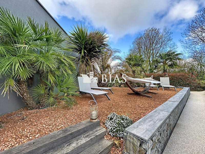 Maison contemporaine - 172 m² - 5 pièces