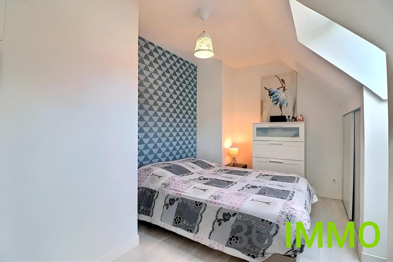 Maison traditionnelle - 106 m² - 5 pièces