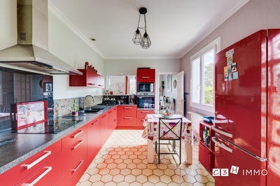 Maison - 160 m² - 6 pièces