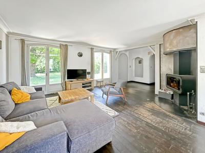 Maison - 138 m² - 4 pièces