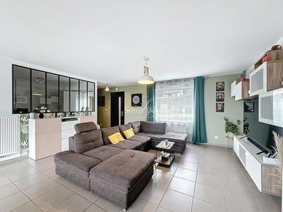 Maison - 124 m² - 6 pièces