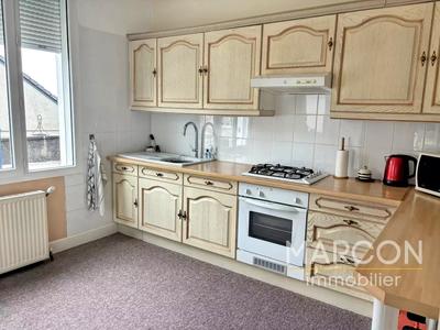 Maison de ville - 104 m² - 4 pièces