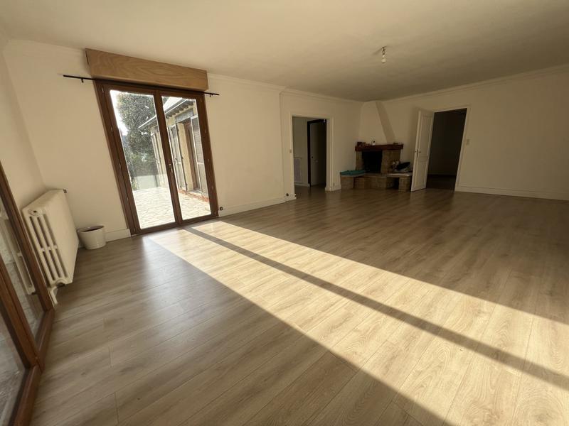 Maison - 179 m² - 7 pièces