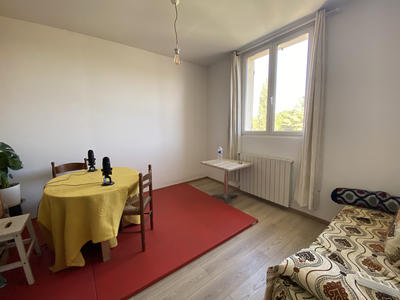 Maison - 165 m² - 8 pièces