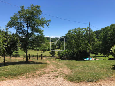 Propriété - 314 m² - 12 pièces