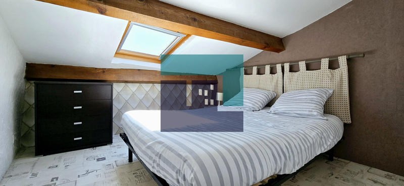 Maison - 97 m² - 5 pièces