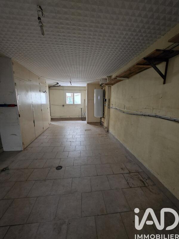 Maison - 127 m² - 8 pièces