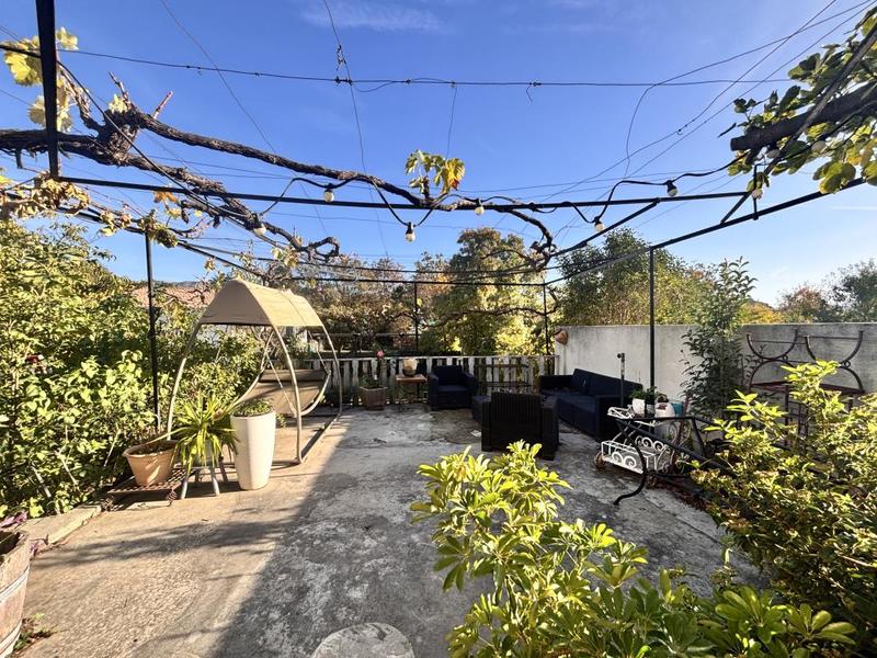 Appartement - 92 m² - 3 pièces