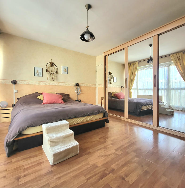 Maison - 105 m² - 4 pièces