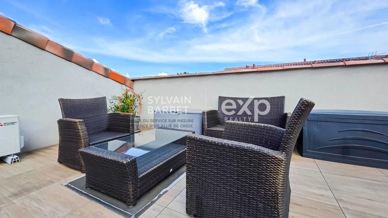 Appartement - 100 m² - 4 pièces