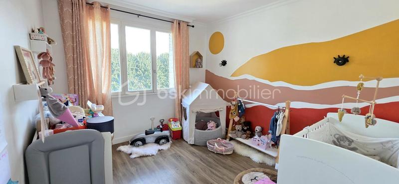 Appartement - 85 m² - 4 pièces