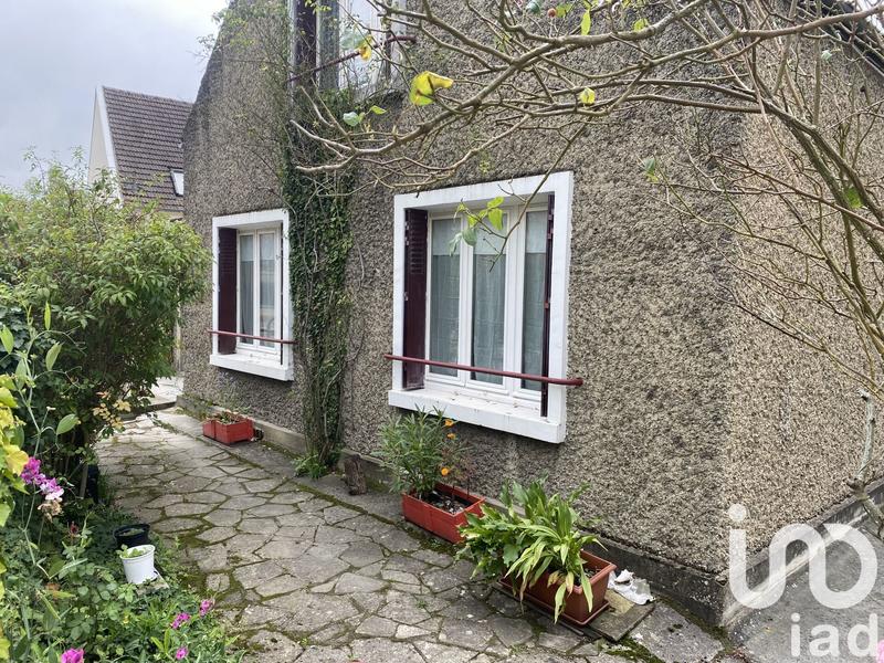 Maison - 99 m² - 4 pièces