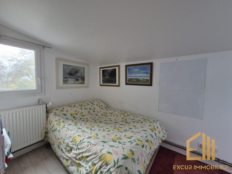 Maison - 140 m² - 8 pièces