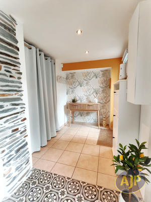 Maison - 87 m² - 4 pièces