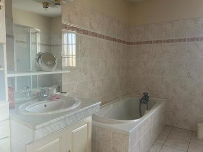 Maison - 135 m² - 5 pièces