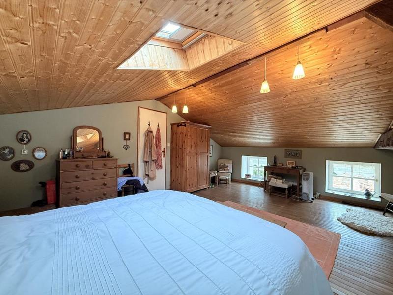 Maison - 142 m² - 5 pièces