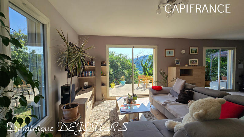 Maison - 120 m² - 5 pièces