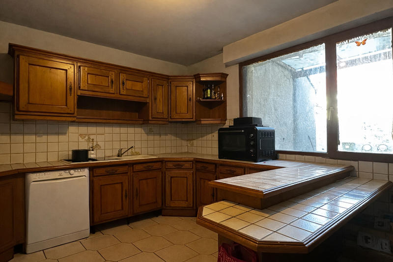 Immeuble - 6 pièces