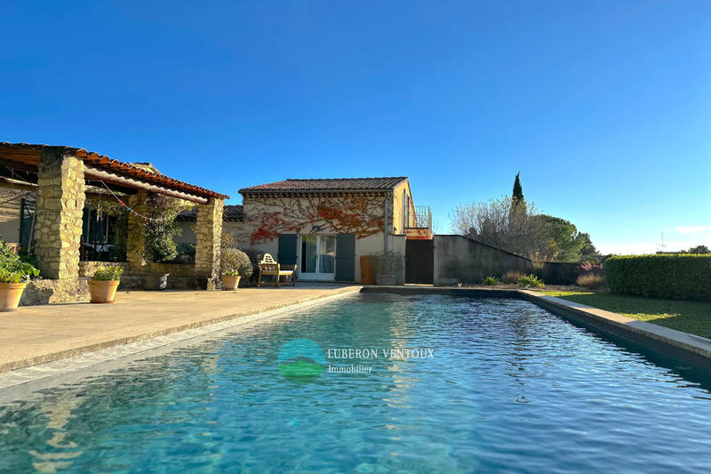 Maison - 209 m² - 7 pièces