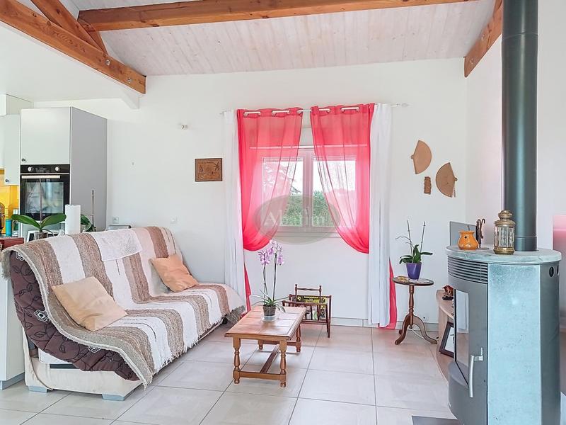 Maison - 94 m² - 4 pièces