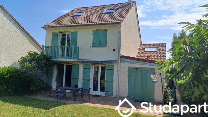 Chambre - 12 m² - 1 pièce