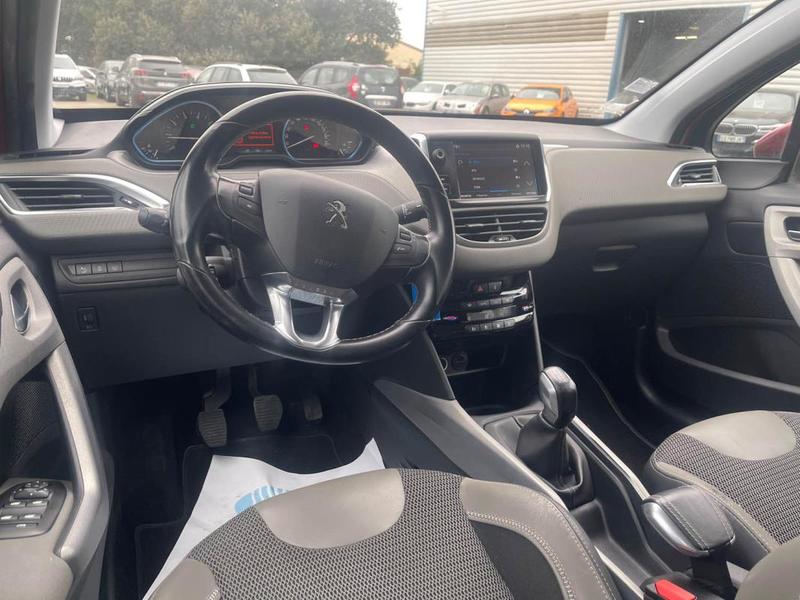 Peugeot 2008 1.2 Turbo 110ch s&amp;S Bvm5 Allure