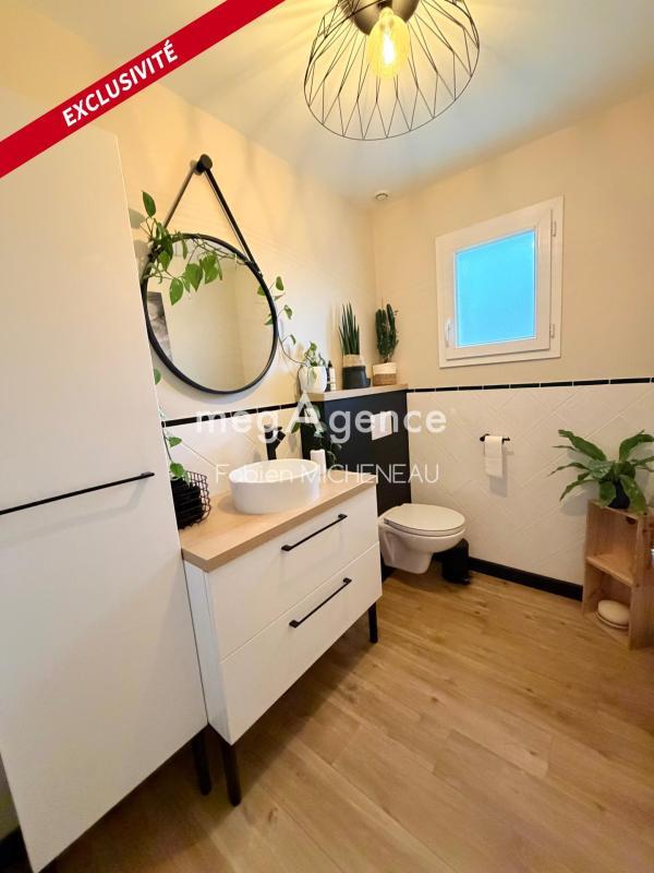 Pavillon - 97 m² - 5 pièces