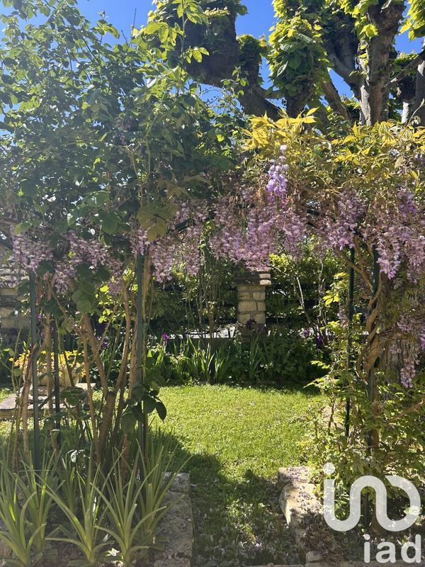 Maison - 210 m² - 10 pièces