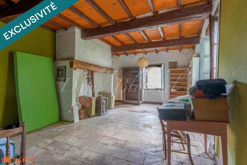 Maison - 271 m² - 8 pièces