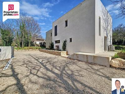 Maison - 113 m² - 4 pièces
