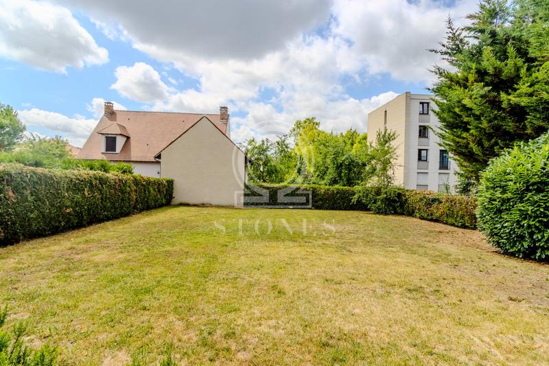 Maison traditionnelle - 158 m² - 6 pièces