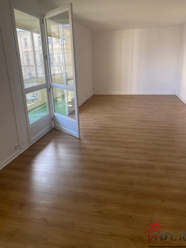 Appartement - 110 m² - 4 pièces