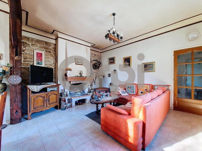 Corps de ferme - 177 m² - 6 pièces