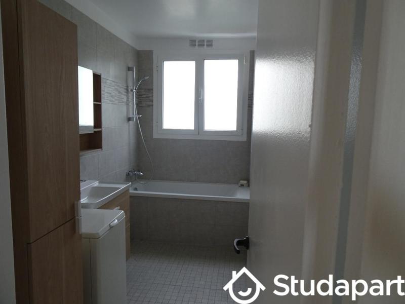 Appartement - 70 m² - 4 pièces