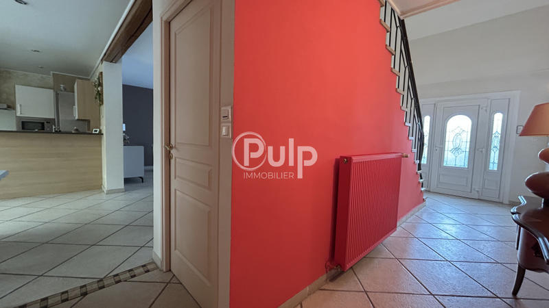 Maison - 195 m² - 8 pièces