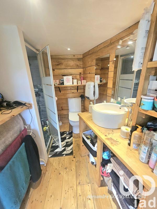 Maison - 92 m² - 5 pièces