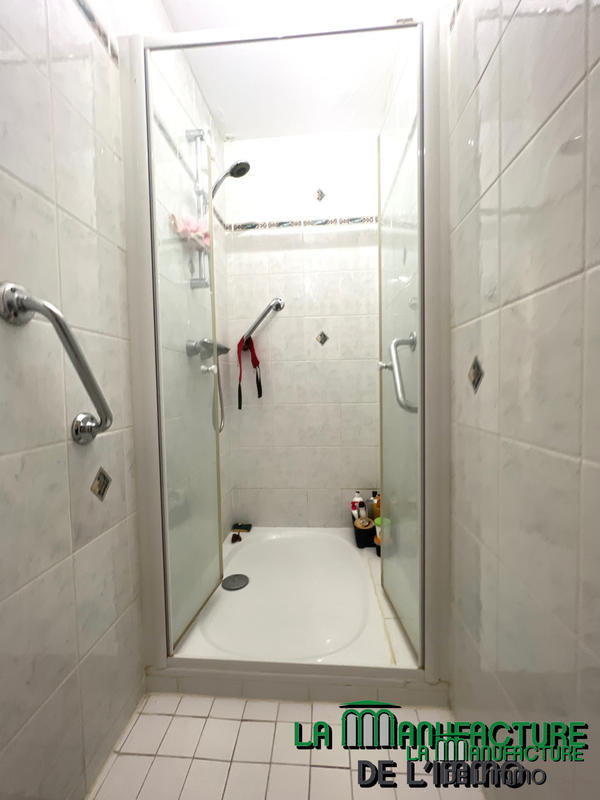 Appartement - 98 m² - 5 pièces