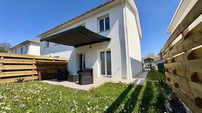 Maison - 81 m² - 4 pièces