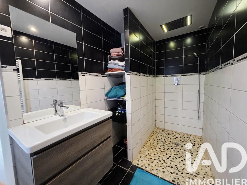 Maison de village - 134 m² - 6 pièces