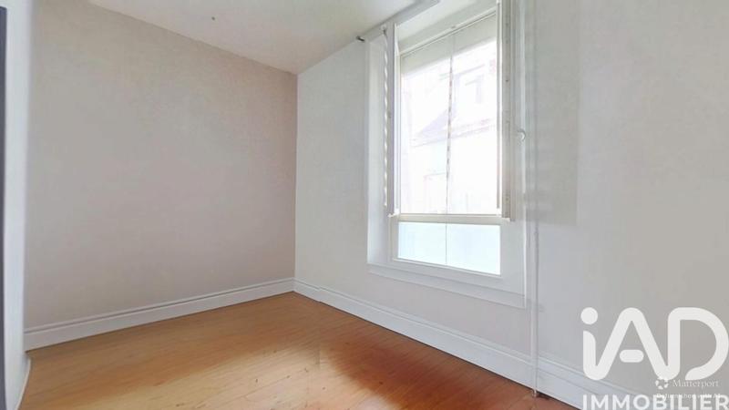 Maison - 224 m² - 7 pièces