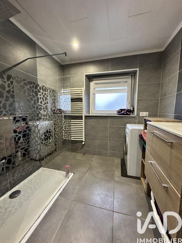 Maison - 100 m² - 6 pièces